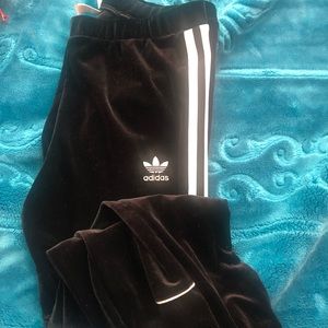 COPY - addidas velour leggings